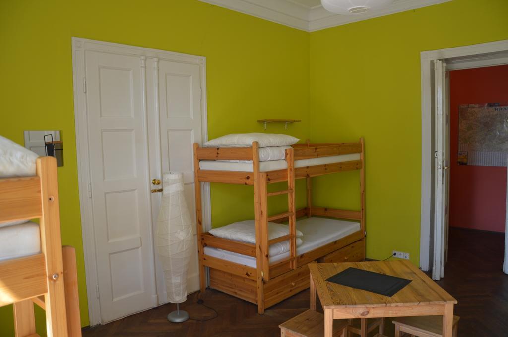 Old Walls Hostel Cracovia Habitación foto