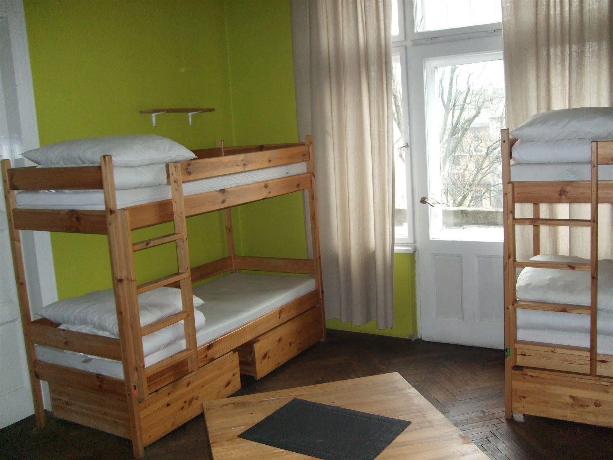 Old Walls Hostel Cracovia Exterior foto